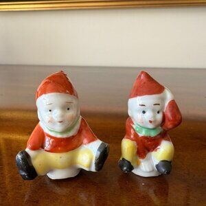 Vintage Pixie Elf Gnome Miniature Salt and Pepper Shakers Japan 2"